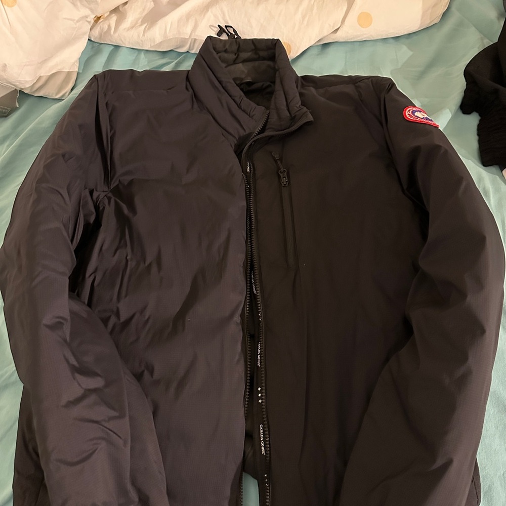 Canada Goose lodge non hooded in large